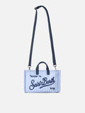 Borsa Phone micro in canvas a righe bianche e azzurre con logo a contrasto