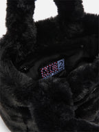 Borsa morbida a mano Vanity Mini Soft in faux fur nero
